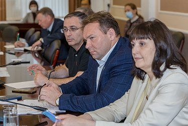 Губернатор отчитается перед законодателями